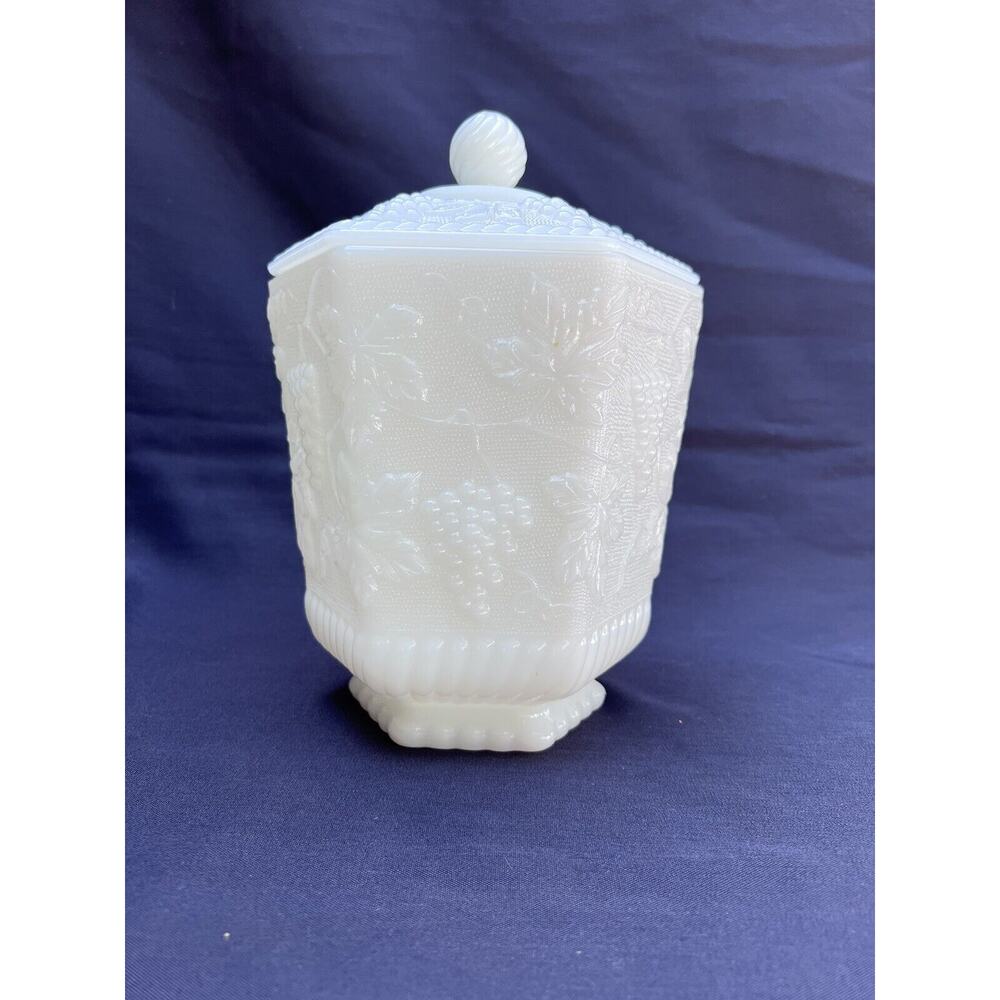 Vintage Anchor Hocking Fire King White Harvest Grape Milk Glass Cookie Jar w/Lid